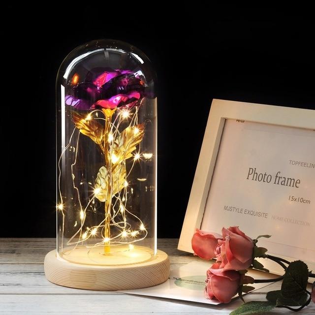 Rose éternelle sous cloche