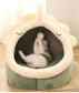 Panier pour chat très doux et chaud avec jeu de balle - Coussin amovible