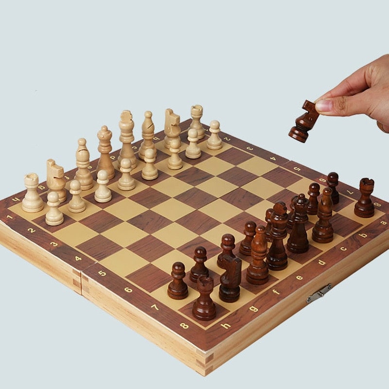 Jeu d'échecs en bois avec grand plateau magnétique pliant 34 pièces